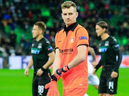 Градецки лукаш (lukas hradecky) футбол вратарь финляндия 24.11.1989. Lukas Hradecky To Be Sidelined For Several More Weeks