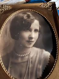 What are some ideas to research Morris Kaplan's parents and ancestry, given  that he was born in Russia, lived in London, and traveled to Canada in 1909?