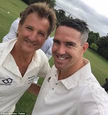 Cricket commentator Mark Nicholas rushed to hospital from Boxing Day  Australia v Pakistan