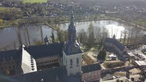 Abdij van park, ook wel parkabdij, abdij van het park of abdij van 't park genoemd (frans: Drone Filming Leuven Abdij Van T Park Youtube