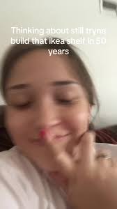 Hannah Eagle's Instagram, Twitter & Facebook