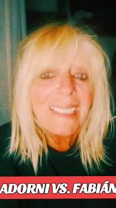 𝕷𝖆𝖚 🎶🎵🎙️ (@laura_natinzon)