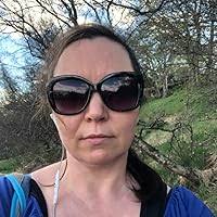 Dead in Devon (The Devon Mysteries, 1) by Stephanie Austin