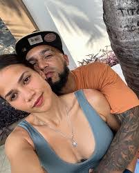 Jennifer Delacruz's Instagram, Twitter & Facebook