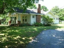 12295 Natchez Trace Dr Lexington Tn 38351 Little Dream Home Natchez Natchez Trace