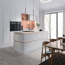 Vermonhouzz I Kitchen Handleless Cabinet With Soft Closing Hinges Makeover Layout Wren Kitchen Kitchen Layout Kitchen Design