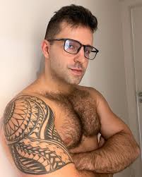 Francis Marra's Instagram, Twitter & Facebook