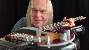 Tony Franklin plays Ball Of Confusion