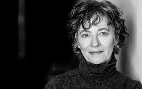 Janine Peterson's Instagram, Twitter & Facebook