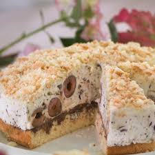 Stracciatella Torte Mit Susskirschen Rezept Backrezepte Kuchen Und Torten Kirschen