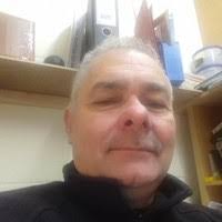 Stephen Berwick's Instagram, Twitter & Facebook