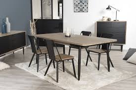 Table De Repas En Acacia Massif Couleur Naturelle Et Pieds Metal 200x100x77cm Palmeira Table Salle A Manger Table Repas Decoration Maison