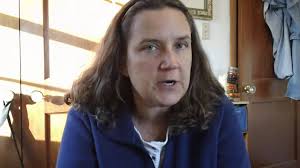 What role do launch events play in a mobile device?s success?