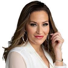 Jennifer Nock's Instagram, Twitter & Facebook