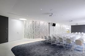 Office Tour Volksbank Bolzano Offices Architecture Office Office Design