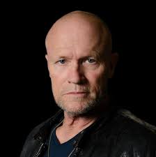 Does Matt Shaw look like Matt Damon?