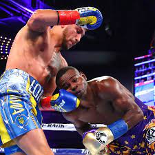 Guillermo rigondeaux vs vasyl lomachenko. Lomachenko Vs Rigondeaux Results Vasyl Lomachenko Dominates Stops Rigondeaux After Six Bad Left Hook