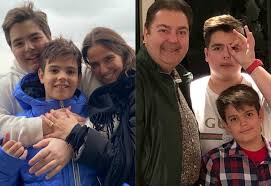 Frases e pensamentos de fausto silva (12 frases). Mulher De Faustao Abre Intimidade E Exibe Foto Dos Filhos Em Paris Entretenimento R7 Famosos E Tv