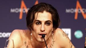 Damiano David (Maneskin) vuelve a cortarse el pelo y las redes arden con el  resultado