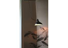 I dag er lampen igen sat i produktion af dcw for schottlander, og lampens design vil tage sig godt ud i det moderne og stilbevidste hjem med sit. Mantis Bs4 Dcw Editions Schottlander Suspension Lamp Milia Shop