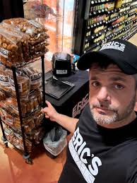 🥨🥨 Sampling pretzels in Mason!! Come say hi! Dorothy Lane Market