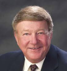 COLLEGE FOOTBALL: Former UND standout Errol Mann dies