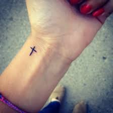 35 Inspiring Cool Wrist Tattoos For Men Women To Get Now Wrist Tattoos For Guys Tiny Tattoos For Girls