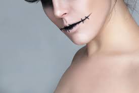 24.09.2021 · jedes jahr im herbst wird der pumpkin cream cold brew wieder zum beliebtesten getränk bei starbucks. Halloween Das Ist Das Beliebteste Make Up Auf Pinterest Brigitte De