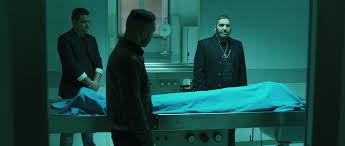 As rome crumbles, all those involved must choose to sink or swim, by betraying those closest to them. Suburra Italo Cinema De