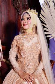 Rias pengantin murah jakarta, makeup dan paket pernikahan profesional. Rias Pengantin Muslim Hijab Paket Pernikahan Catering Dekorasi Pelaminan Rias Pengantin Luwes