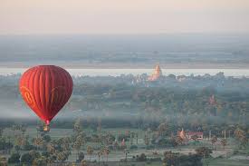 Le lac inle est un haut lieu du tourisme en birmanie. Ballons Sur Bagan Montgolfiere Bagan Myanmar Pagode Ballon Temple Birmanie Pikist