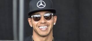 Join facebook to connect with fabio hundemer and others you may know. Wenn In Einer Der Leipziger Messehallen Tausende Tonnen Sand Und Erde Aufgeschuttet Via News De Ferrari Boss Deshalb Ist Vettel Besser Als Schumi Mit Seinem Sieg In Singapur Hat Sich Sebastian Vettel Endgultig In Die Herzen Der Via News De