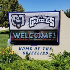 This School In Colorado Uses An Integrated Outdoor Led Sign To Combine A Great Logo And Mascot With A Customizable Message Area With Images School Signs