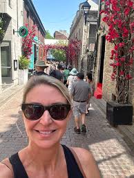 Easy Spirit Emove walking shoes are my favorite! I'm wearing them in Alaska  right now! Quite a change from the Florida weather where I shot this video…