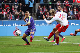 Ehizibue hat in den letzten sekunden noch die nötige luft für ein tolles solo! 4 0 Erfolg Des 1 Fc Koln Uber Den Sc Freiburg Fur Den Moment Ist Alles Super