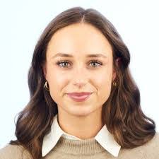 Elspeth Allen's Instagram, Twitter & Facebook