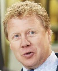 Dykstra seeks Niagara West Tory nomination