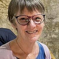 Mariel Day's Instagram, Twitter & Facebook