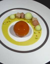 Pomme Pochee Caramelisee De Claire Heitzler Pour 4 Personnes Recettes Elle A Table Recette Recette Dressage Des Plats Claire Heitzler
