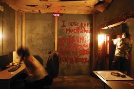 Play the best free online html and html5 games for mobile, tablet and desktop. Escape Rooms Are Becoming A Breakout Form Of Entertainment Los Angeles Times