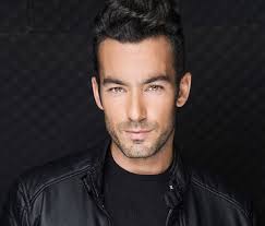 Aaron Diaz World added a new photo.