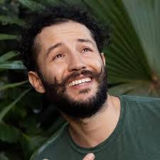 Andres Godoy's Instagram, Twitter & Facebook