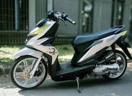 Decal striping honda beat street modifikasi pelindung body motor. 40 Beat Street Modif Simple Warna Ban Suspensi Untuk Harian Otoflik