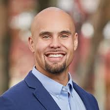 alumnispeakerseries #upperiowauniversity