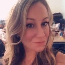 Shauna Boggs's Instagram, Twitter & Facebook