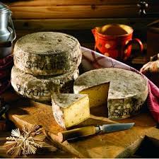 Pin By Guides Du Patrimoine De Savoie On Fromage Gourmet Cheese Charcuterie Cheese Cheese Dishes