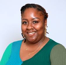 Libby Payne's Instagram, Twitter & Facebook