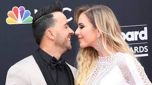 Luis was also joined by his wife, spanish model agueda lopez. Luis Fonsi And His Wife Took All Their Love In A Common Tattoo