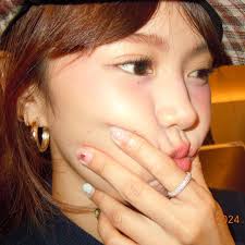 BINI member na si Maloi, nag-share sa Instagram ng ilan niyang photos  habang sila'y nasa Los Angeles. Kasalukuyang nasa California ang BINI para  sa kanilang "KCon 2024" at "ASAP" performance. (Instagram/bini_maloi)