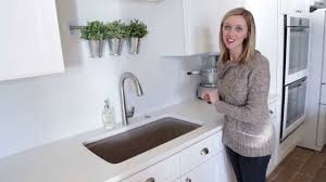 Find expert advice along with how to videos and articles, including instructions on how to make, cook, grow, or do almost anything. Best Touchless Kitchen Faucets Reviews Guide 2021